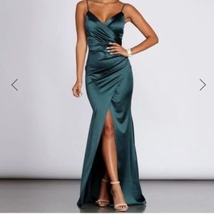 Evening gown, emerald green